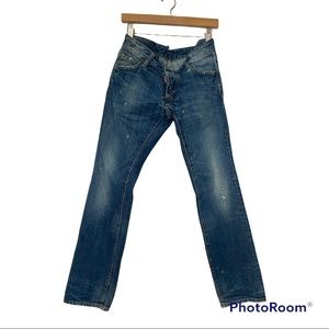 DSQUARED2 men’s distressed slim denim.